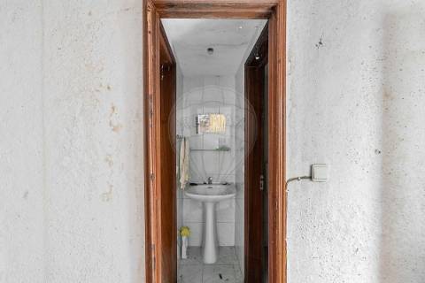 Moradia T6 para venda