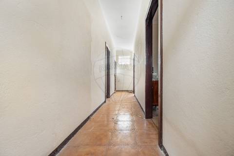 Moradia T6 para venda