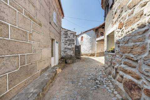 Moradia T6 para venda