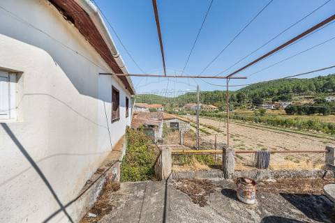 Moradia T6 para venda