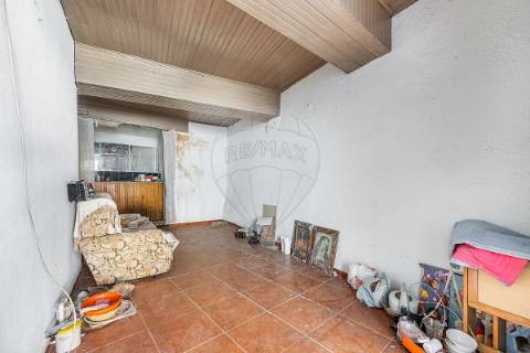 Moradia T6 para venda