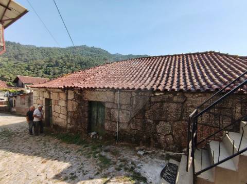 Moradia T3 para venda