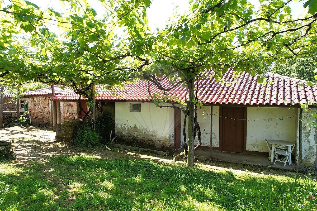 Moradia T4 para venda