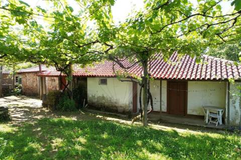 Moradia T4 para venda