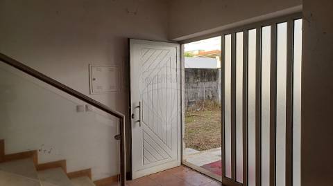 Moradia T3 para venda