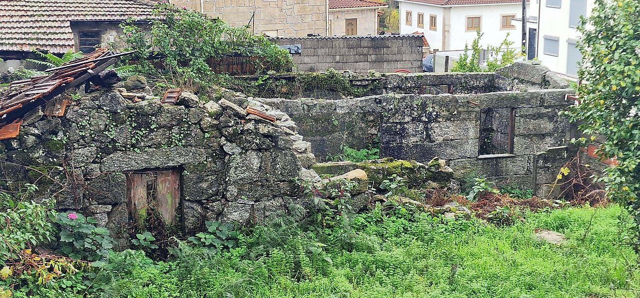 Moradia T8 para venda