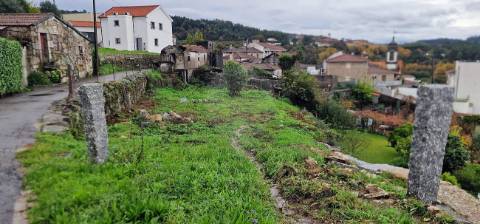 Moradia T8 para venda