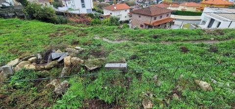 Moradia T8 para venda