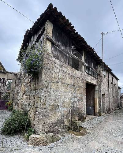 Moradia T2 para venda