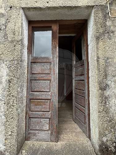 Moradia T2 para venda