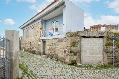 Moradia T3 para venda