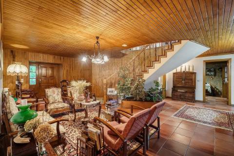 Moradia T5 para venda