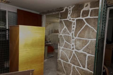 Moradia T8 para venda