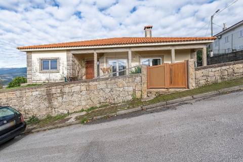 Moradia T3 para venda