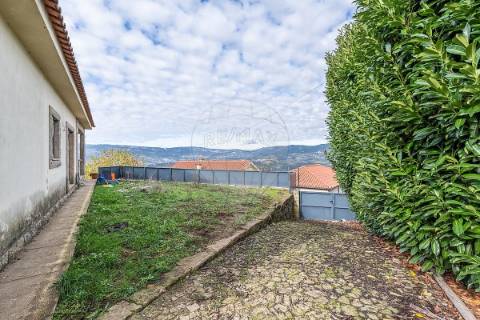 Moradia T3 para venda