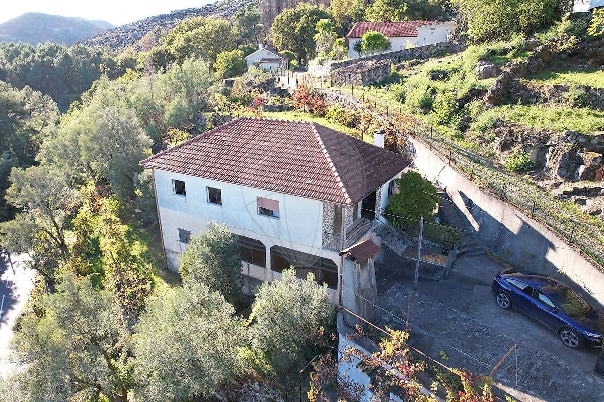 Moradia T3 para venda