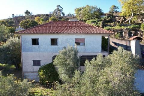 Moradia T3 para venda