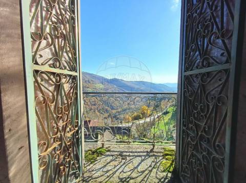 Moradia T2 para venda