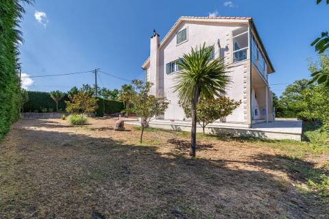 Moradia T6 para venda