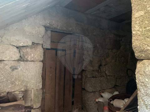 Moradia T2 para venda