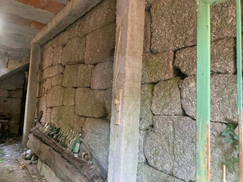 Moradia T2 para venda