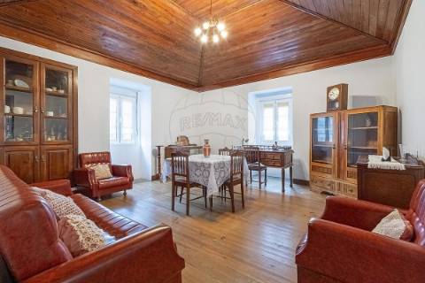 Moradia T2 para venda