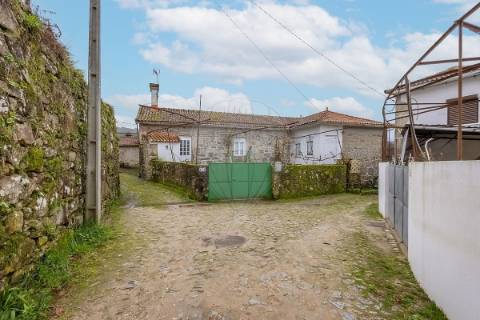 Moradia T2 para venda