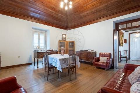 Moradia T2 para venda