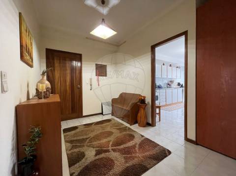 Apartamento T4 para venda
