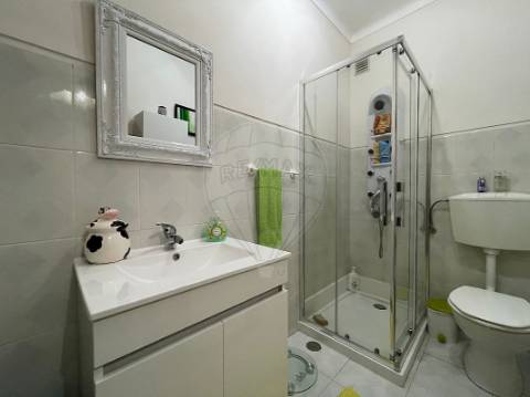 Apartamento T4 para venda