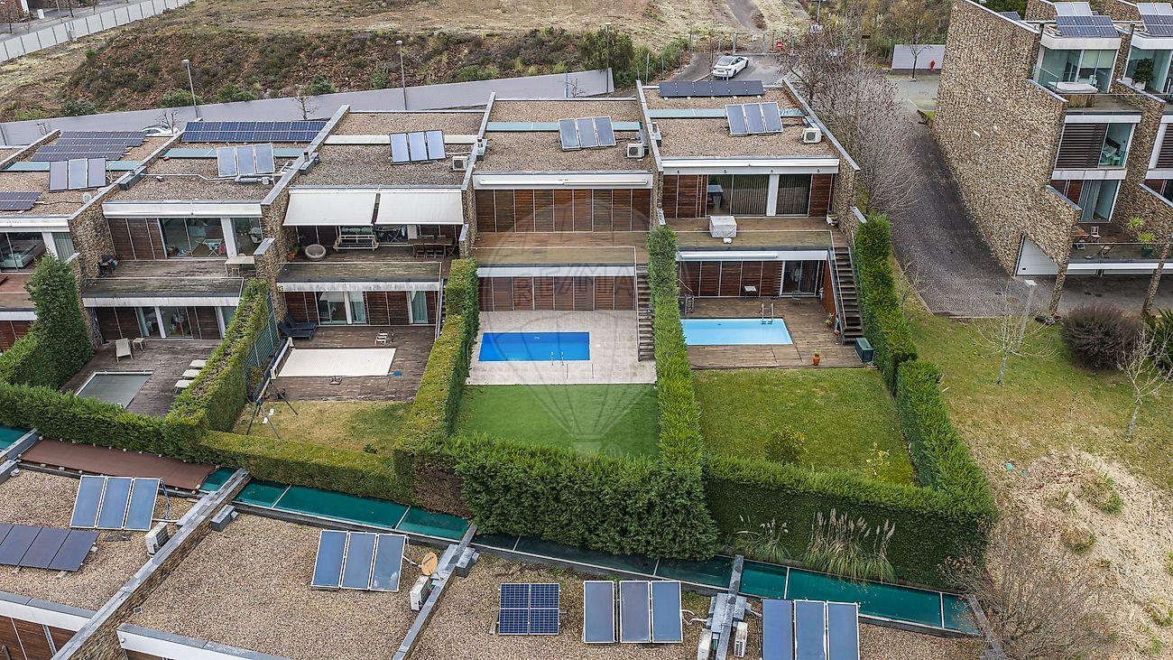 Moradia T4 para venda