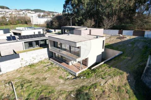 Moradia T3 para venda