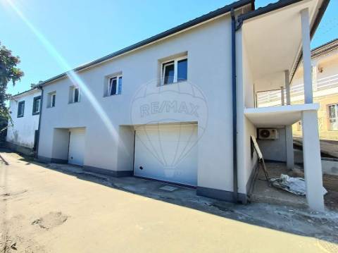 Moradia T2 para venda