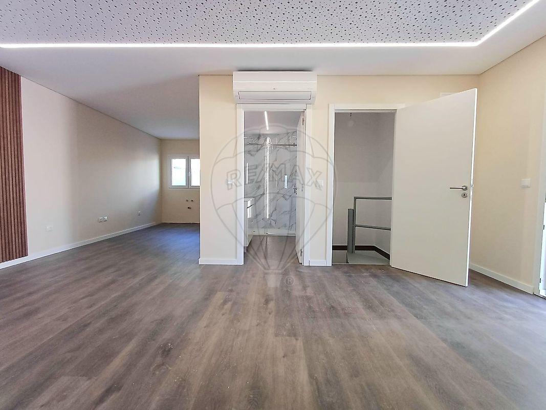 Moradia T2 para venda