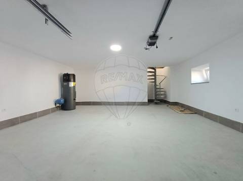 Moradia T2 para venda