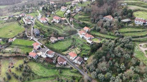 Moradia T5 para venda