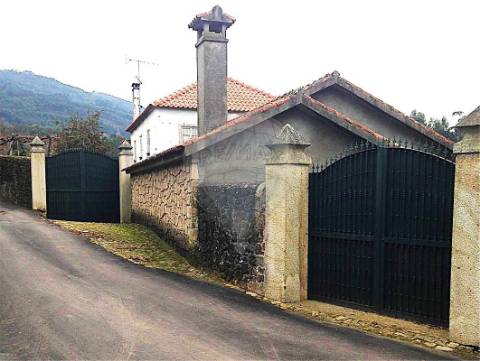 Moradia T0 para venda