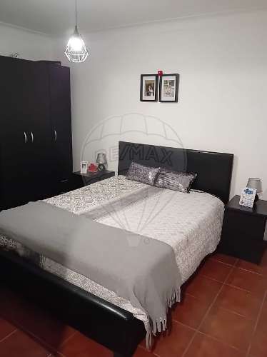 Moradia T5 para venda