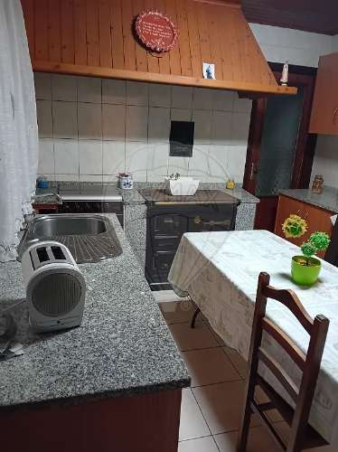 Moradia T5 para venda