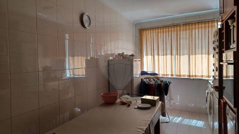 Apartamento T2 para arrendamento