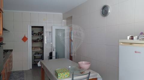 Apartamento T2 para arrendamento