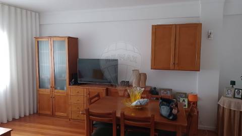 Apartamento T2 para arrendamento