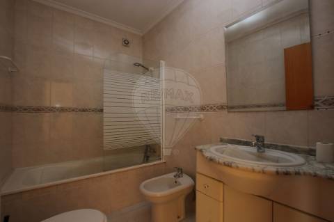 Apartamento T2 para arrendamento