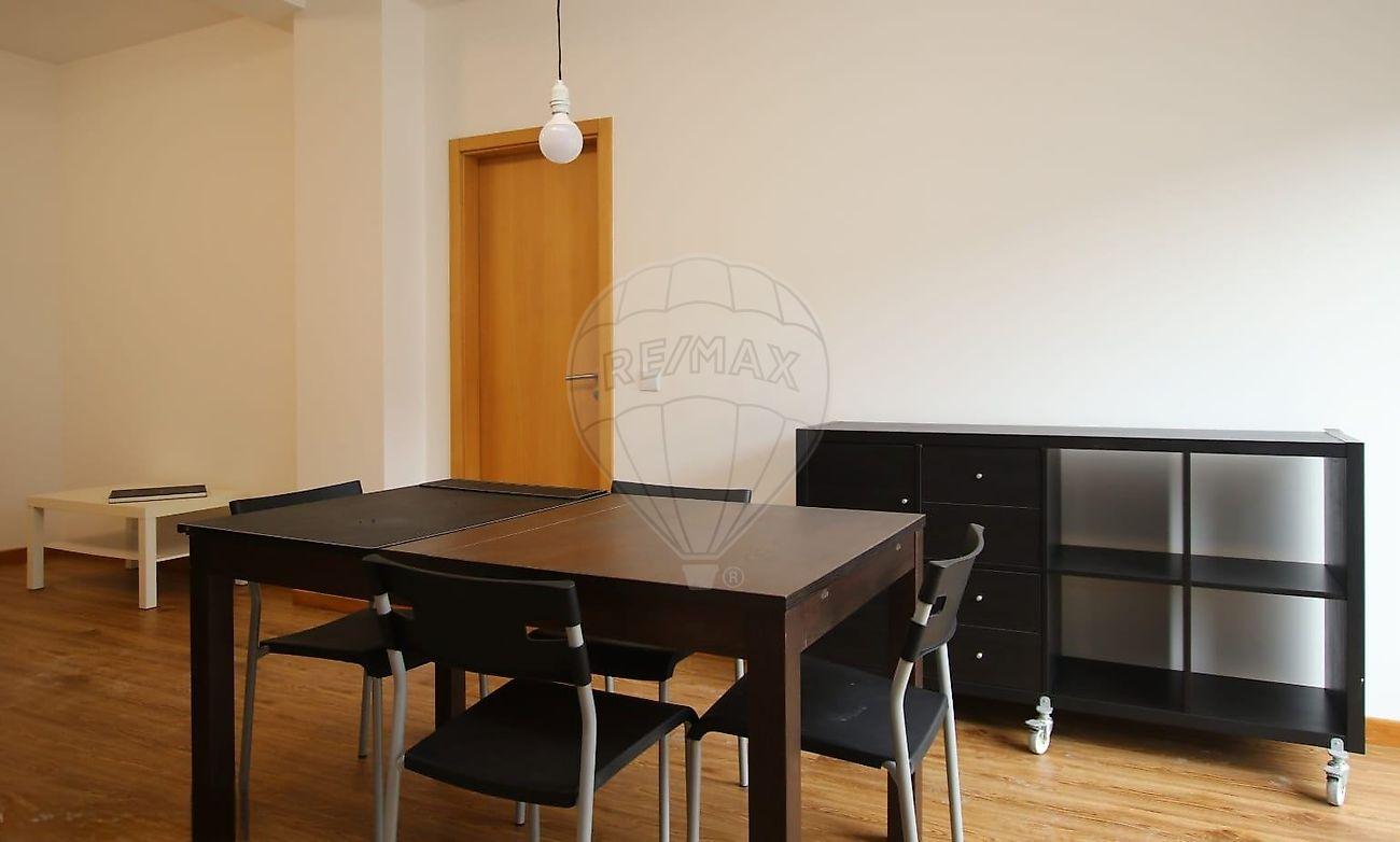 Apartamento T1 para arrendamento
