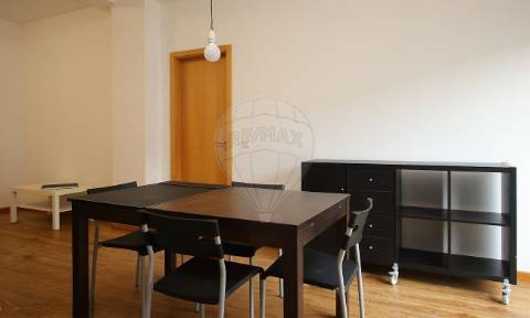 Apartamento T1 para arrendamento