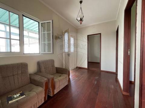 Moradia T3 para venda