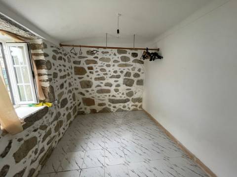 Moradia T3 para venda