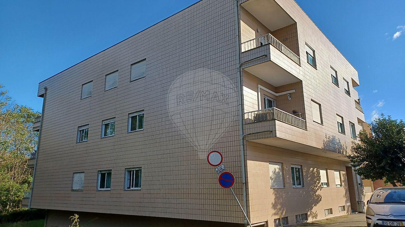 Apartamento T1 para arrendamento