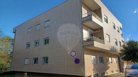 Apartamento T1 para arrendamento