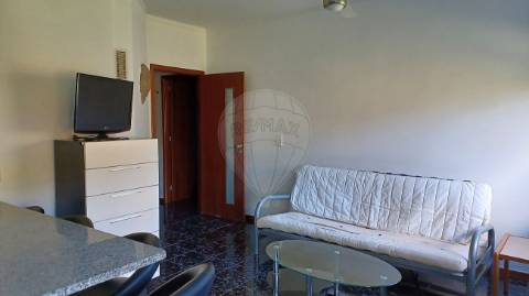 Apartamento T1 para arrendamento